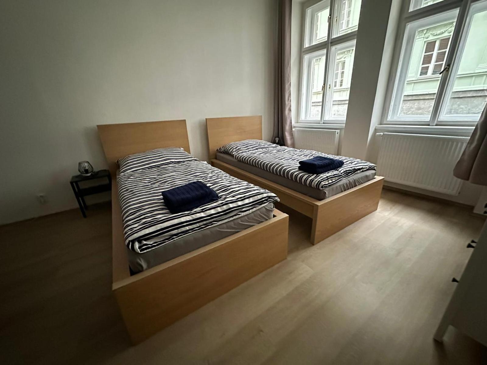 Apartmany Soukenicka Praha Bagian luar foto